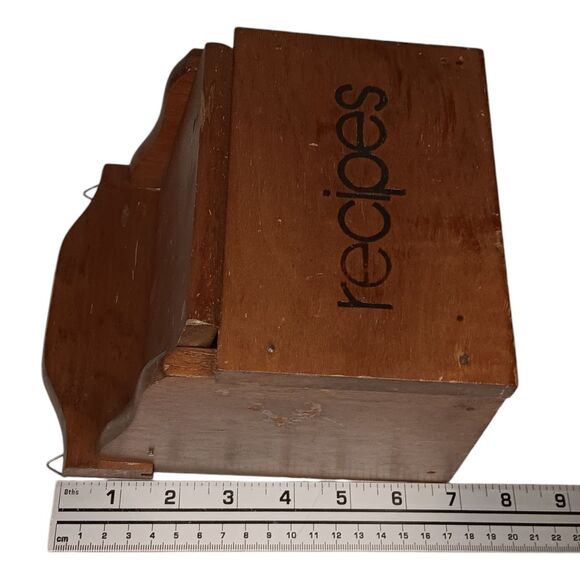 VTG Wood Recipe Box Hinged Lid "Recipes" In Black Letters Wall Mount Or Counter - Picture 9 of 11